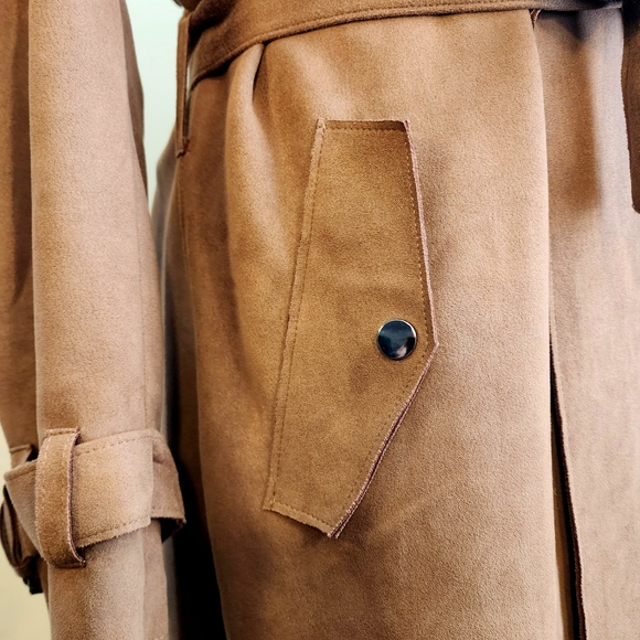 Haute Monde Classic Tan Trench Coat - Picture 9 of 11